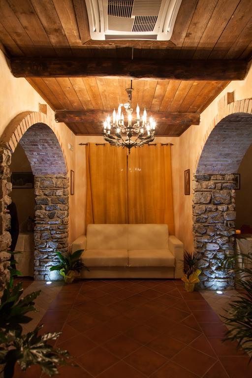 Albergo Diffuso Borgo Dei Greci Buonvicino Exterior foto